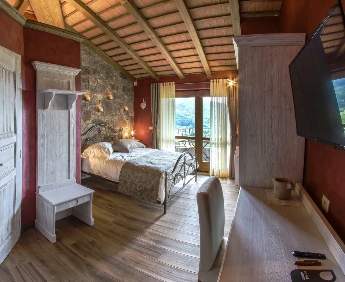Cebron Family Estate Hotel บรานิก ภายนอก รูปภาพ