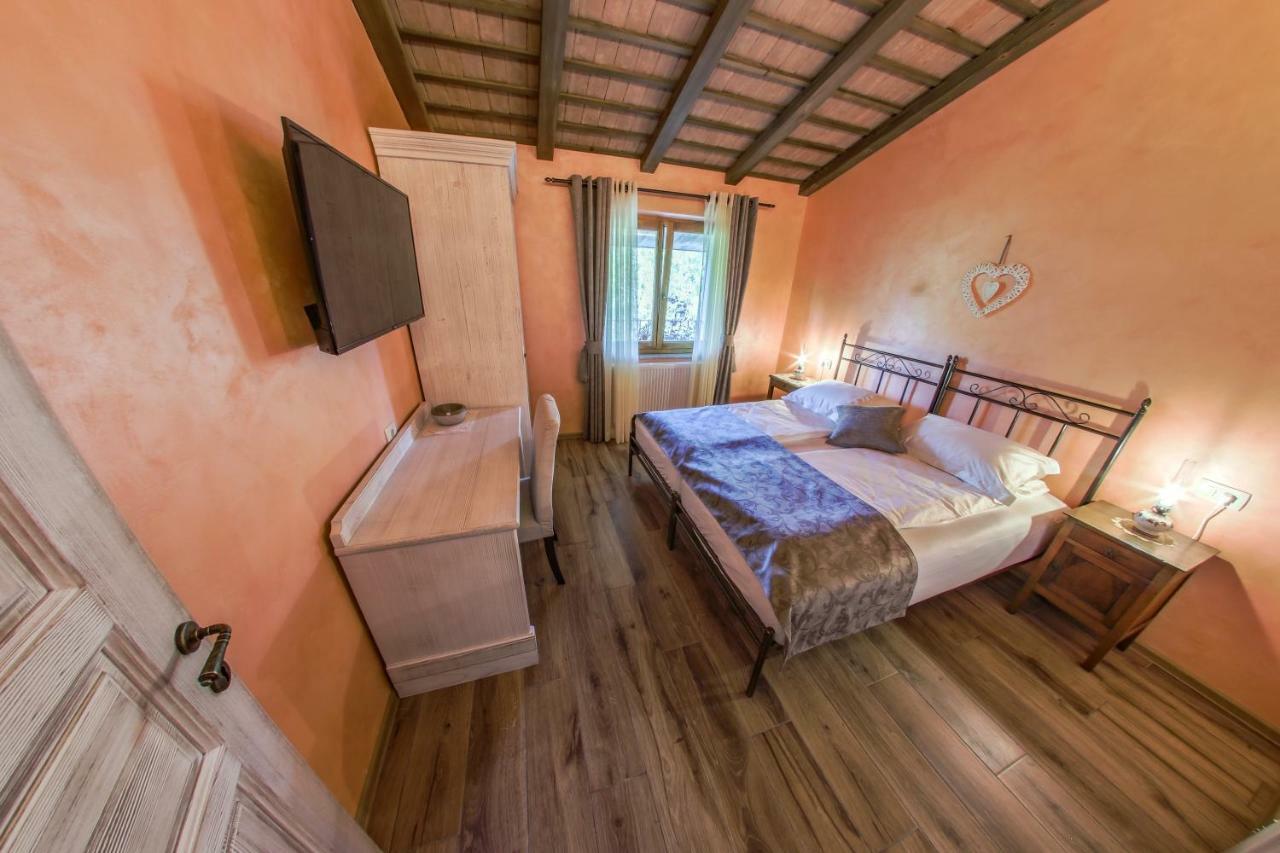 Cebron Family Estate Hotel บรานิก ภายนอก รูปภาพ